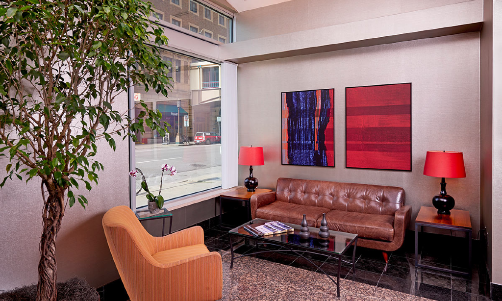 the metro apartments rewly renovated lobby